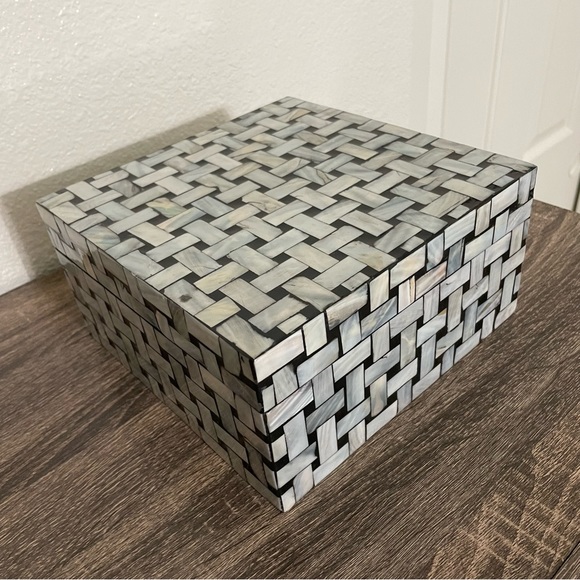 Grey-ish Blue Shell Inlay Box - Picture 1 of 5